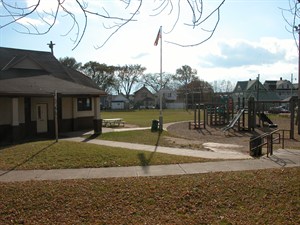 Harrisonpark2002playground WEB 300X225