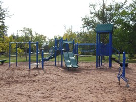 Washingtonsquarepark2012playground2 269X202 (1)