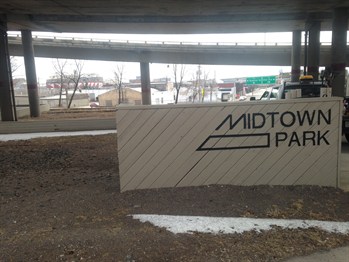 Midtownpark2016sign 349X262